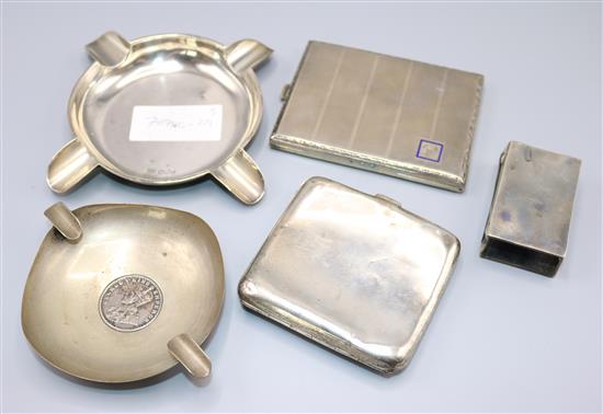 2 cigarette cases, silver match box holder, 2 silver ashtrays (5)